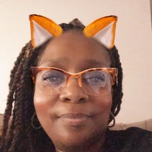 Meet your Posher, Myra